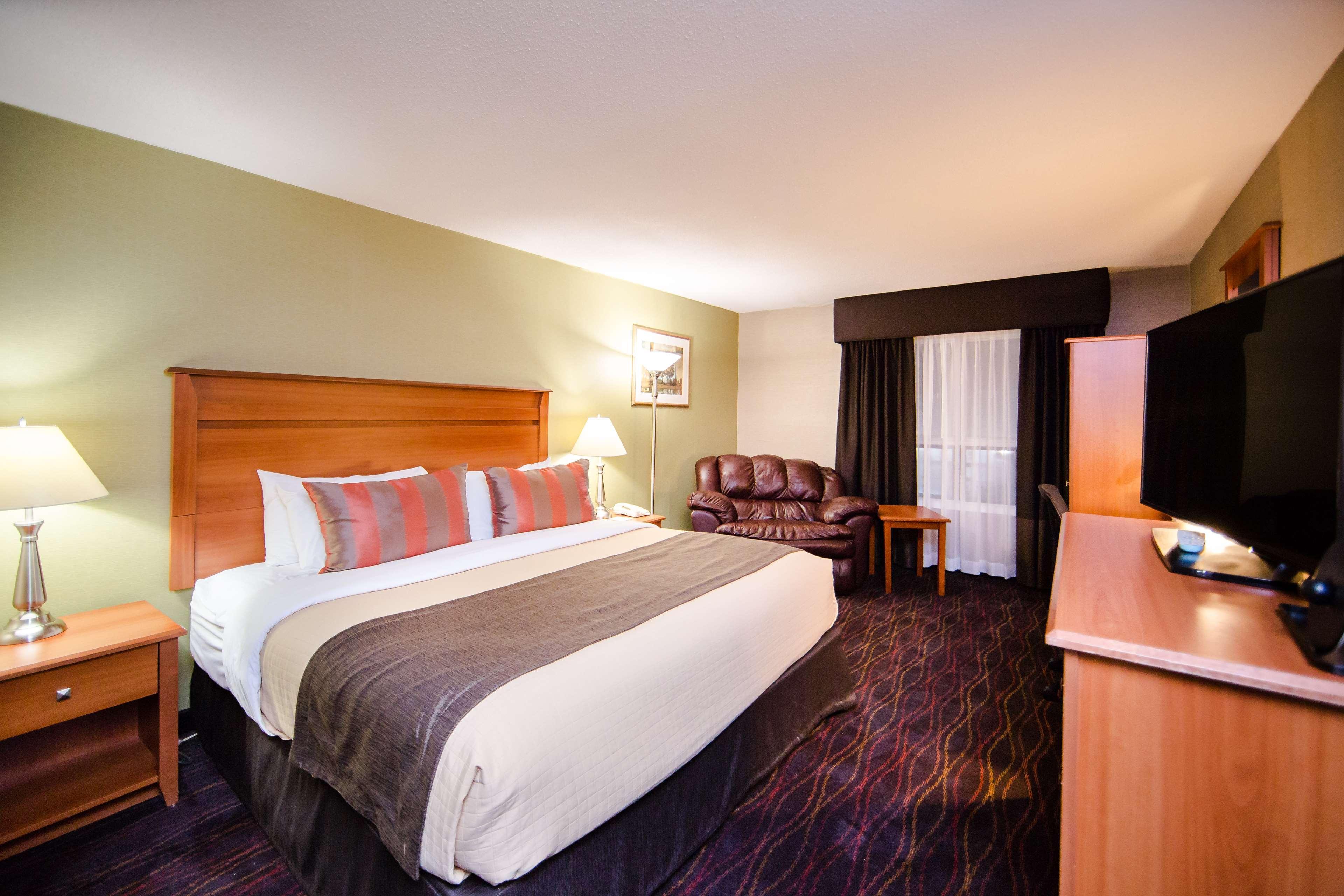 Best Western Plus Ottawa Kanata Hotel And Conference Centre Exteriör bild