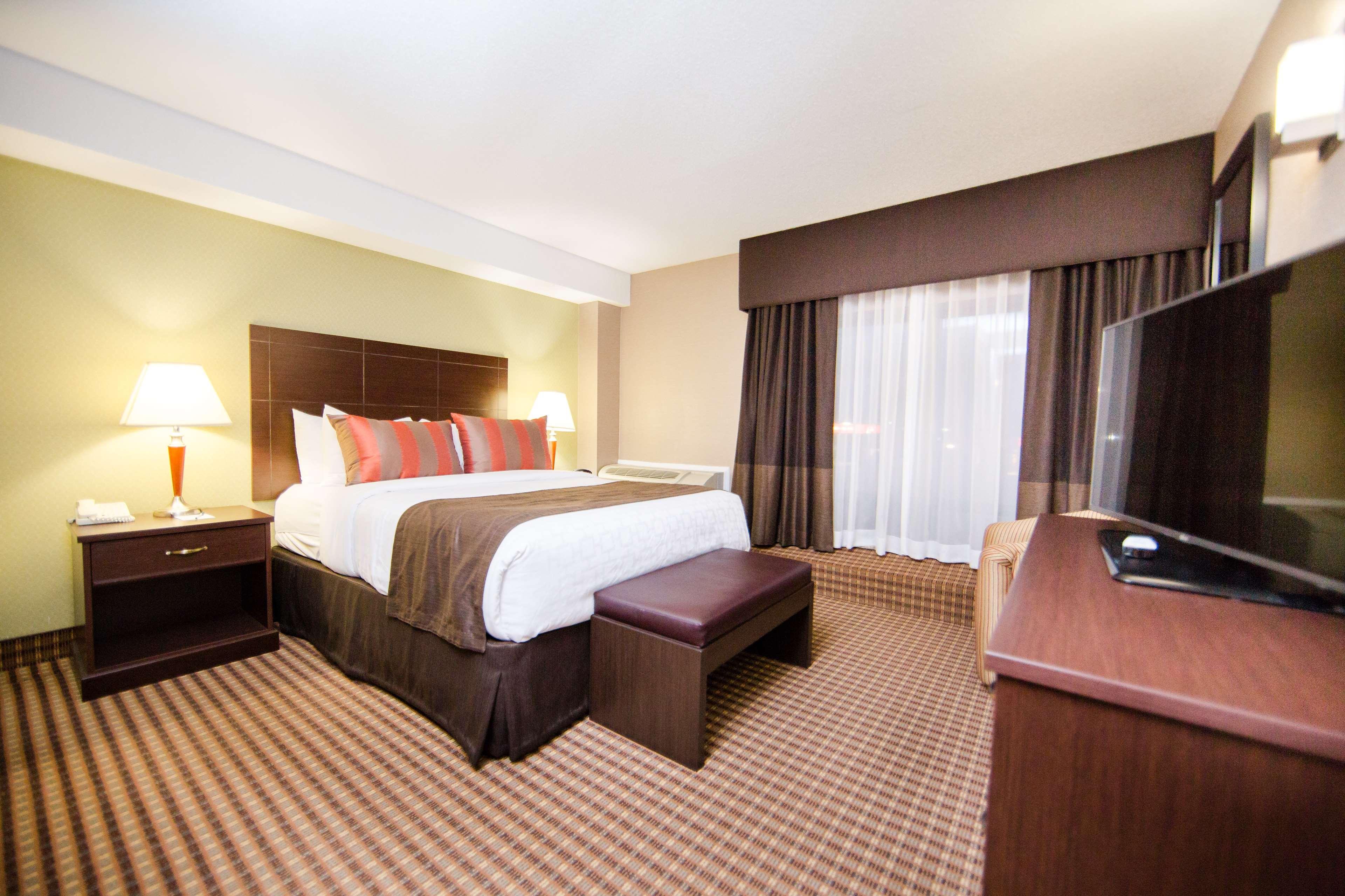 Best Western Plus Ottawa Kanata Hotel And Conference Centre Exteriör bild