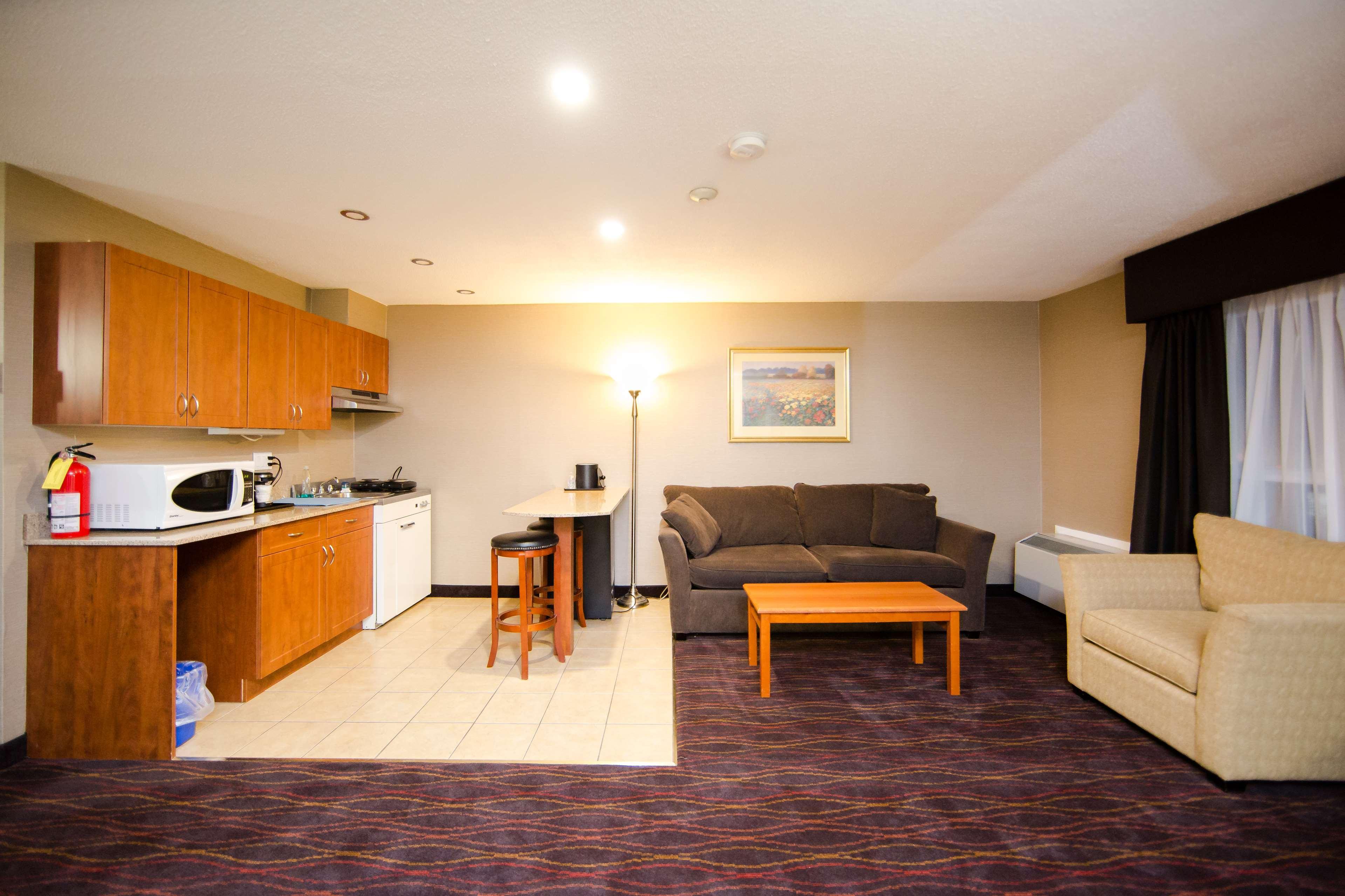 Best Western Plus Ottawa Kanata Hotel And Conference Centre Exteriör bild