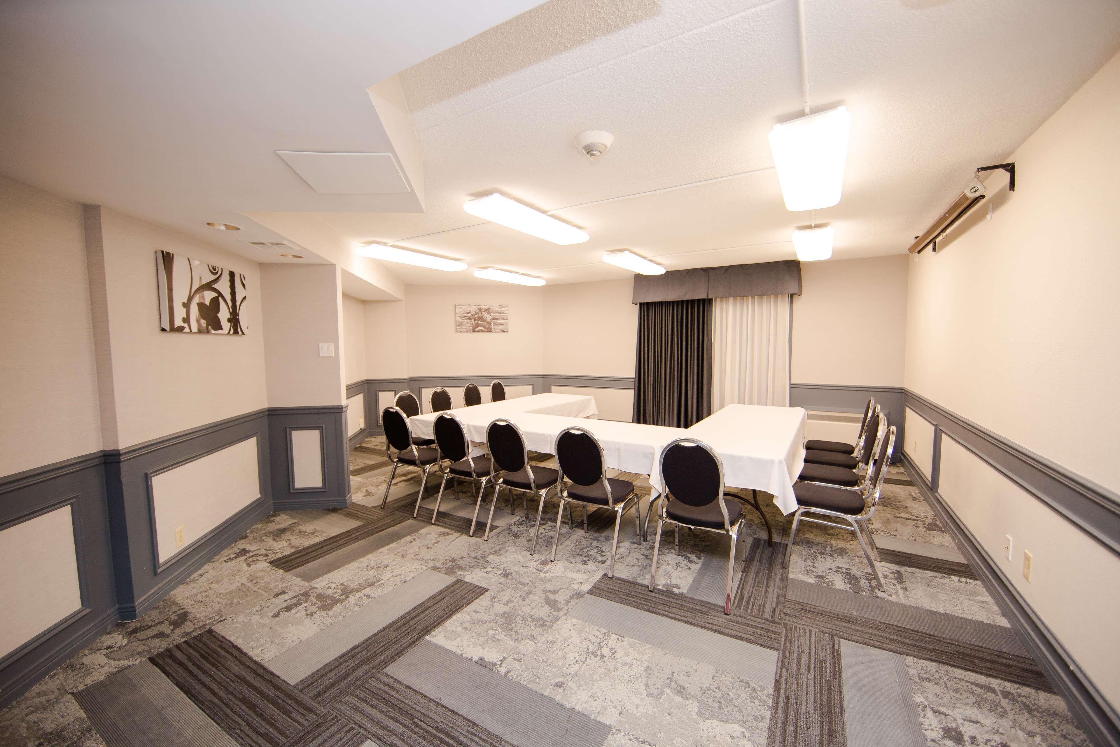Best Western Plus Ottawa Kanata Hotel And Conference Centre Exteriör bild