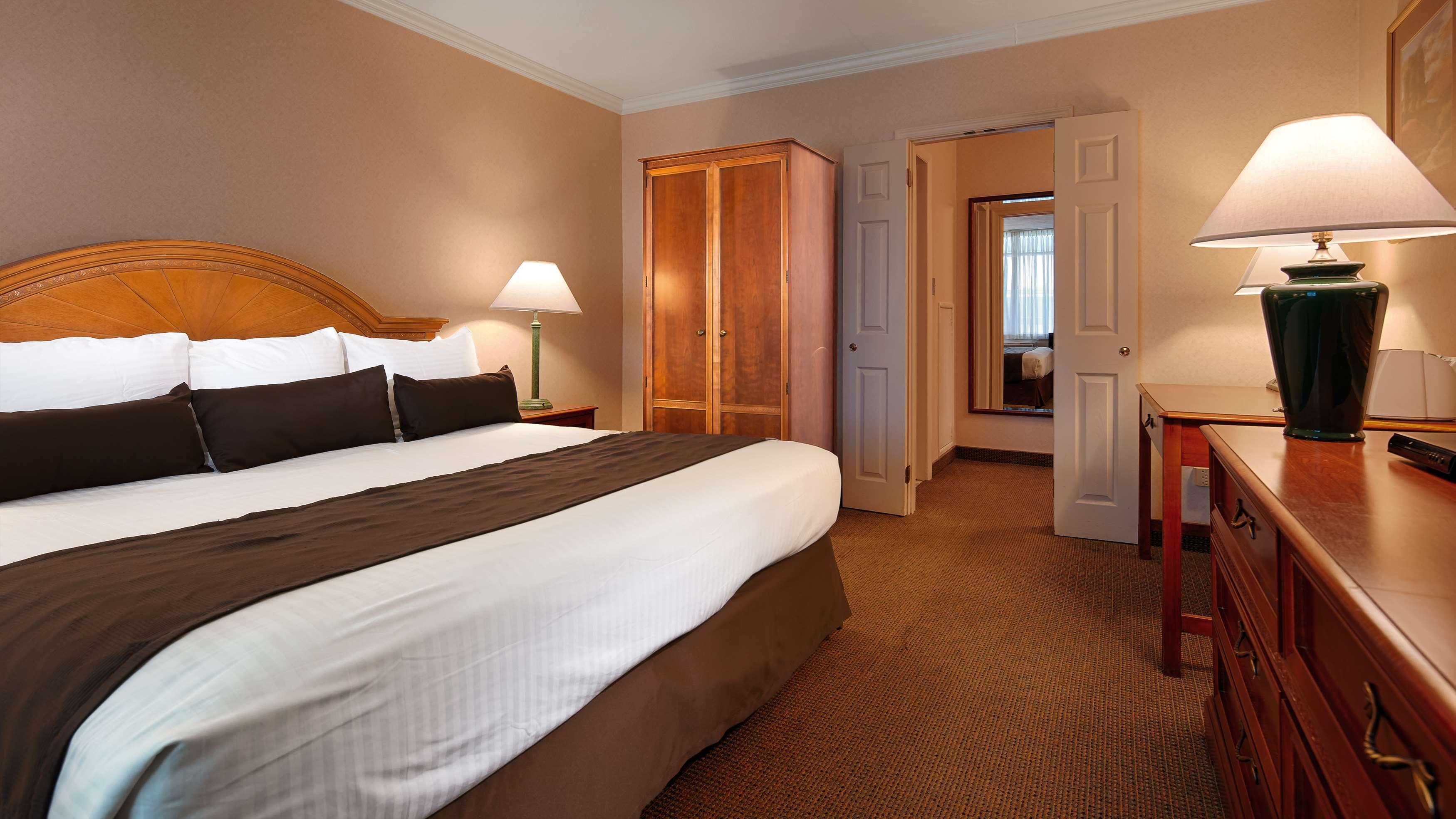 Best Western Plus Ottawa Kanata Hotel And Conference Centre Exteriör bild
