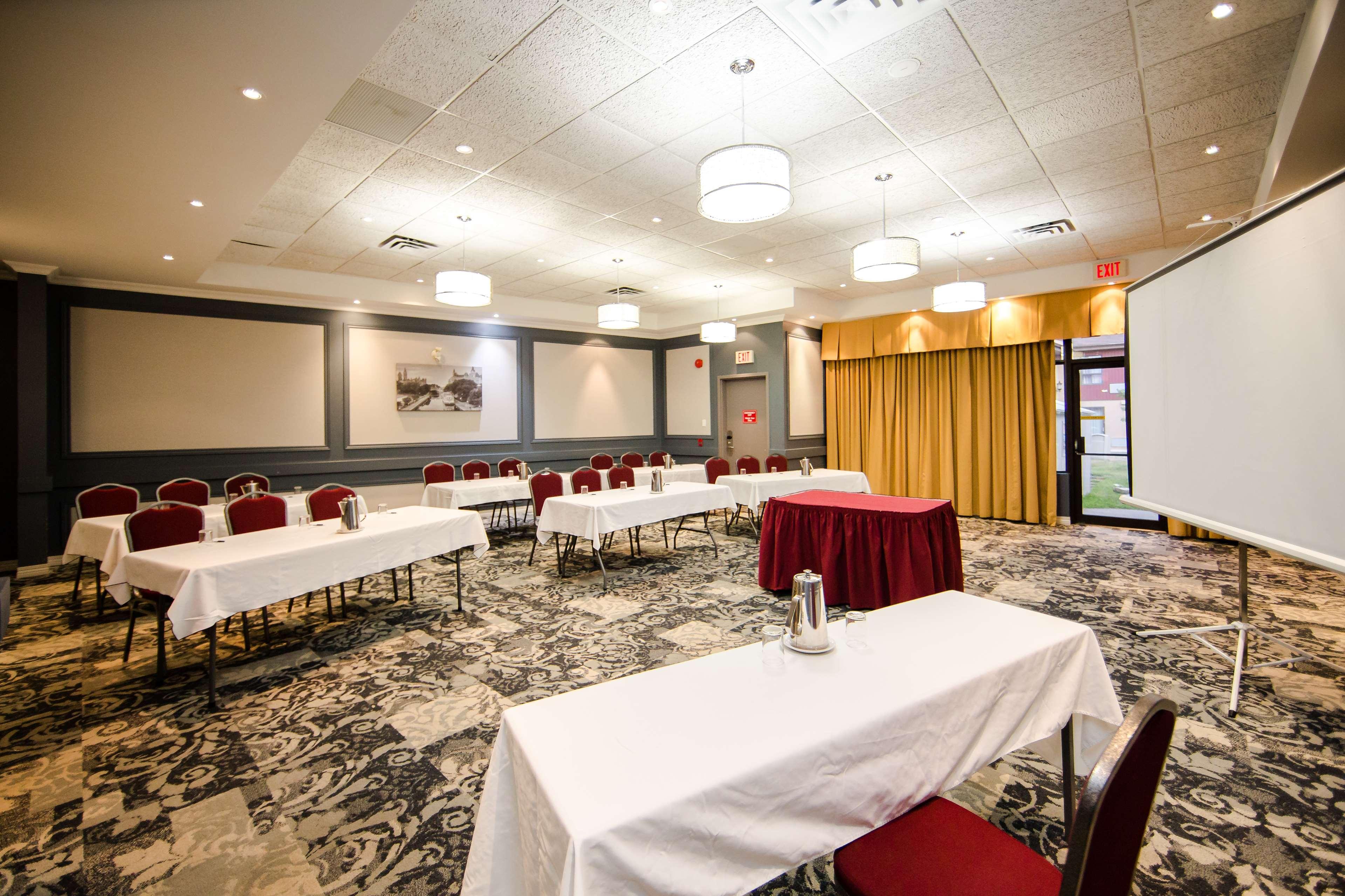 Best Western Plus Ottawa Kanata Hotel And Conference Centre Exteriör bild