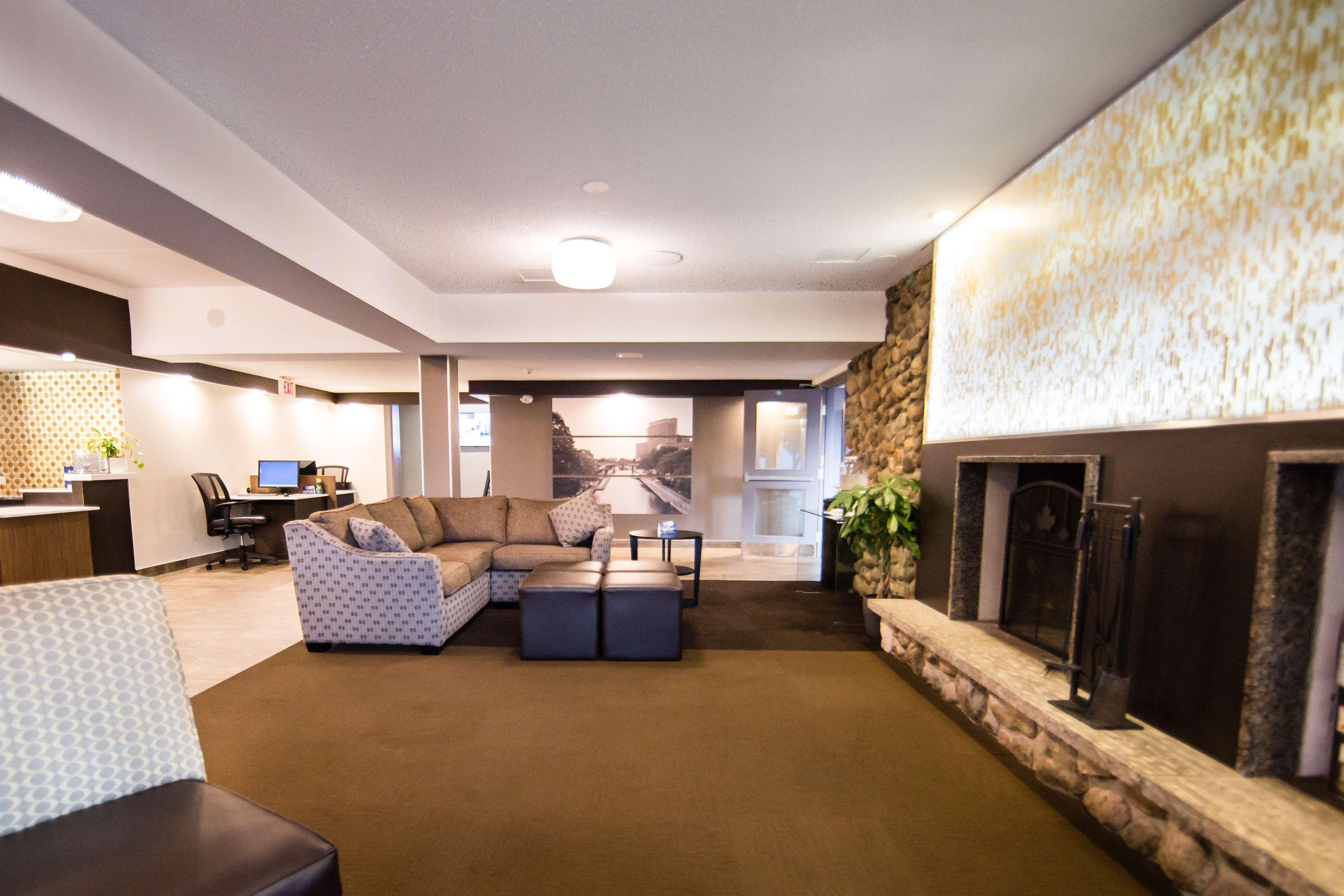 Best Western Plus Ottawa Kanata Hotel And Conference Centre Exteriör bild