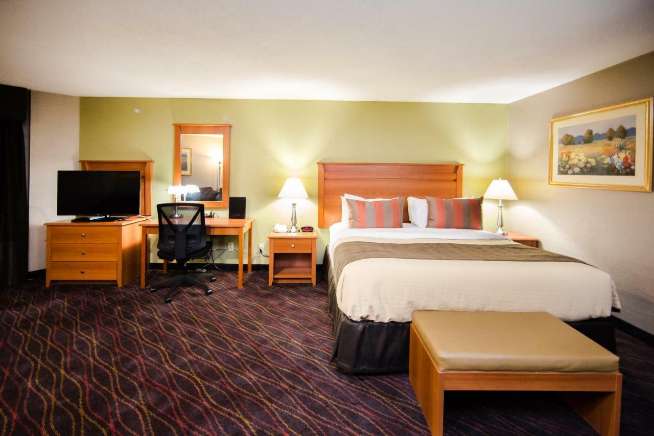Best Western Plus Ottawa Kanata Hotel And Conference Centre Exteriör bild