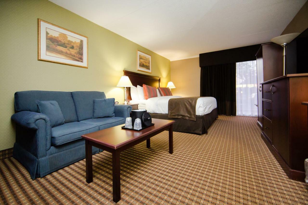 Best Western Plus Ottawa Kanata Hotel And Conference Centre Exteriör bild
